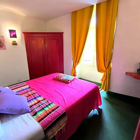 L'astrolabe Hotel Oloron-Sainte-Marie