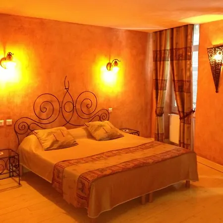 Hotel L'astrolabe Oloron-Sainte-Marie