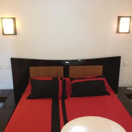 L'astrolabe Hotel 2*