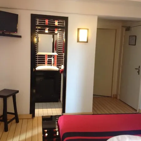 Hotel L'astrolabe 2*