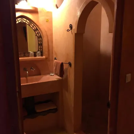 Hotell L'astrolabe Oloron-Sainte-Marie