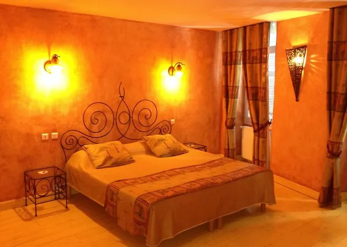 Hotel L'astrolabe Oloron-Sainte-Marie